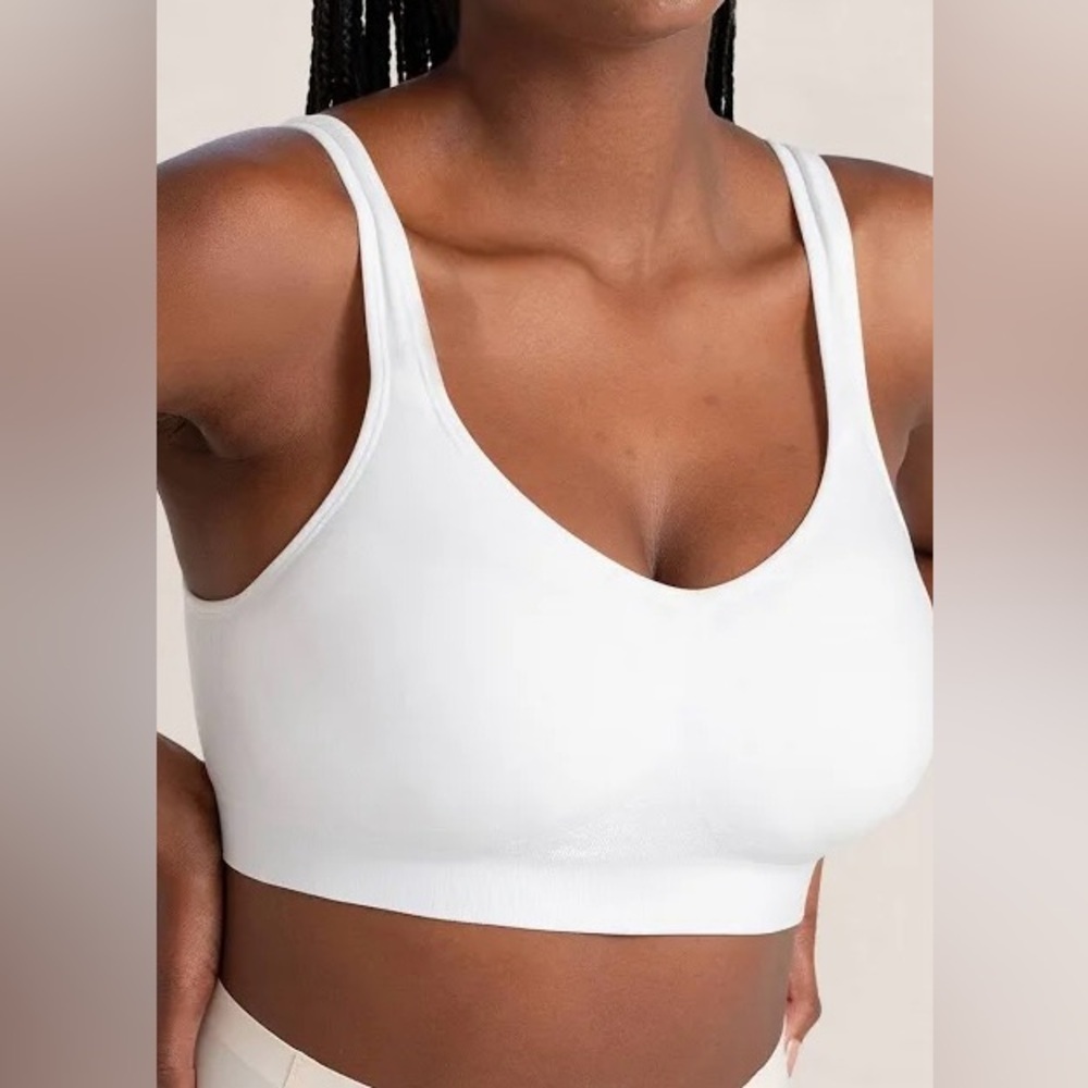 Shapermint Essentials White Wireless Bra Adjustable Straps 3 Hook New Size L